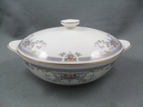 Doulton Vail Tureen